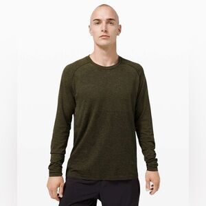 Lululemon Men's Metal Vent Long Sleeve Shirt in green size XL